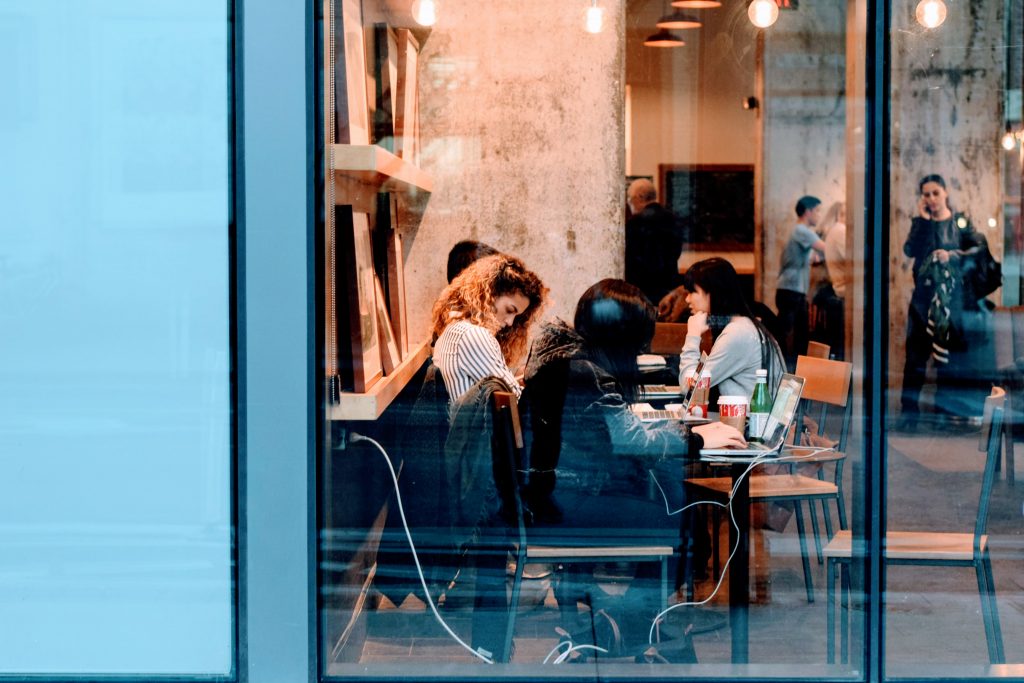 people in coffeeshop